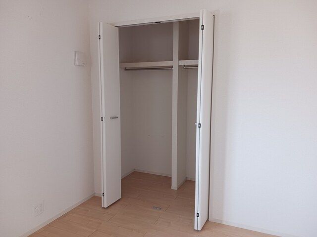 メゾン　ド　ビオレ 収納