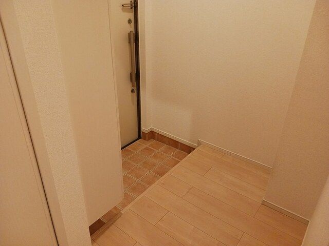 メゾン　ド　ビオレ 玄関