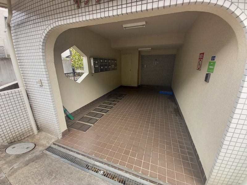 サンライズ菊名 エントランス