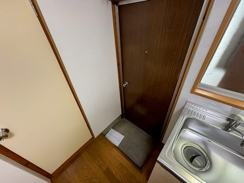 鈴木ハイツ 玄関