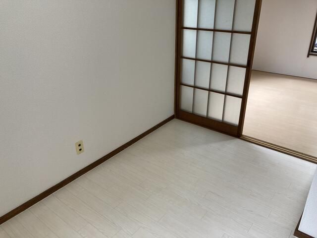 菊和ハイツ ベッドルーム