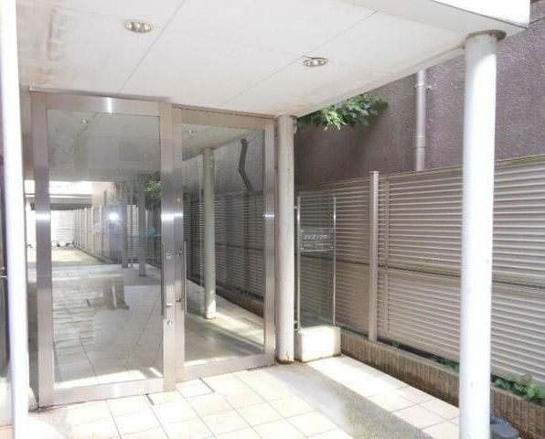 ヴィヴァン綱島 エントランス