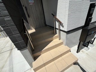 Kolet横浜大倉山 エントランス