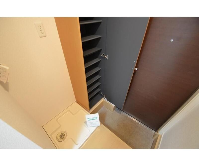 フラットエイトＢ 玄関