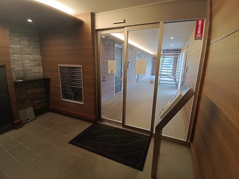 AN　RESIDENCE エントランス