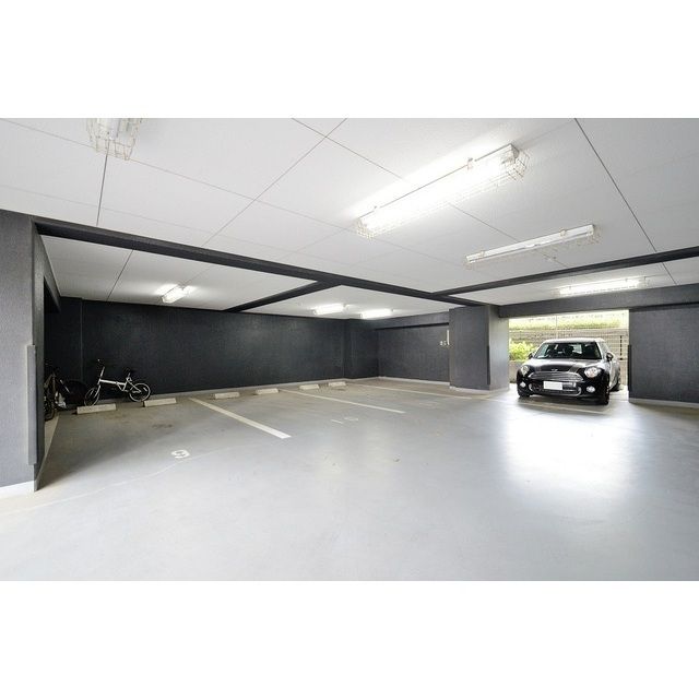 PATH横浜新子安 駐車場