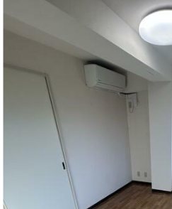 安西ビル 玄関
