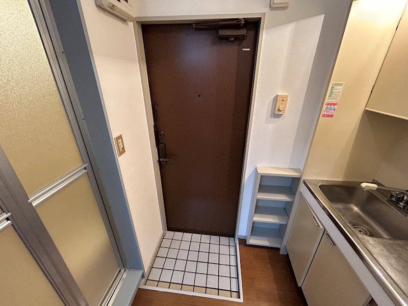 やままんアヴェニュー 玄関