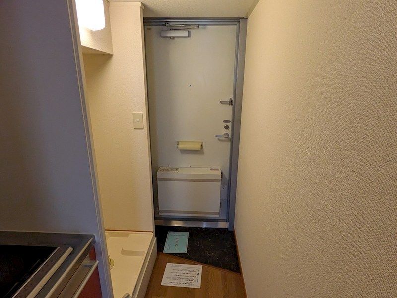 ペガサス 玄関