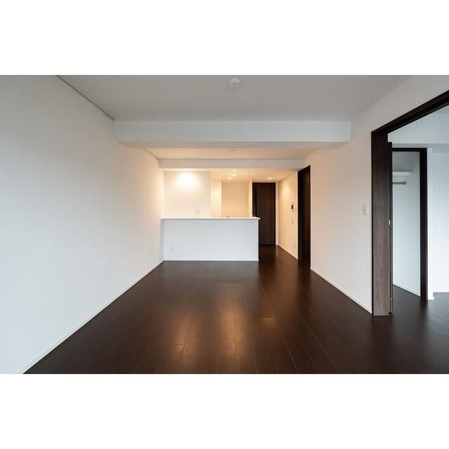 アソシエール大倉山 リビング