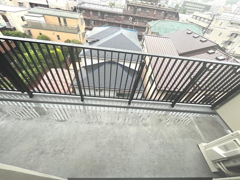 アソシエール大倉山 ベランダ