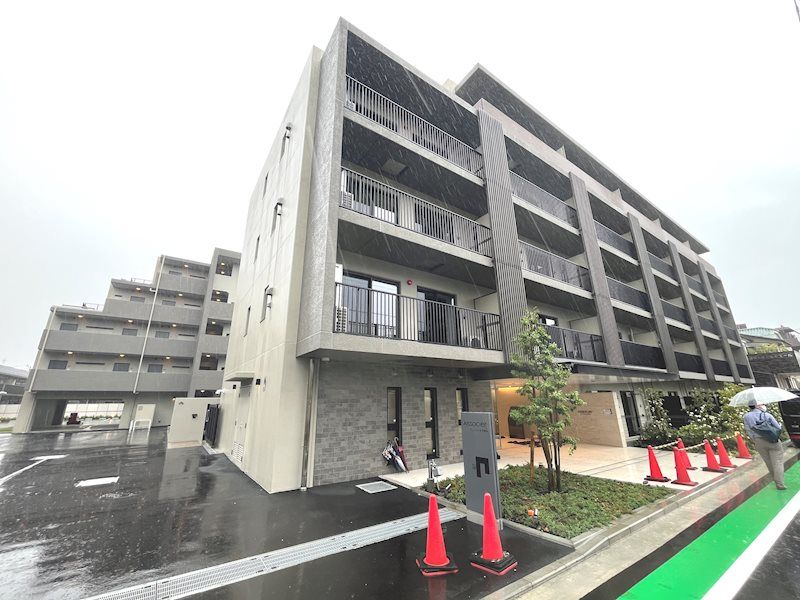 アソシエール大倉山 外観