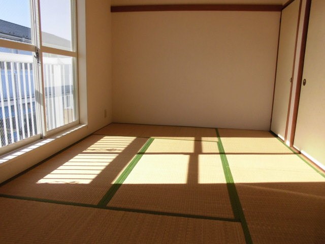 ベイヒルズサワノＡ棟 ベッドルーム