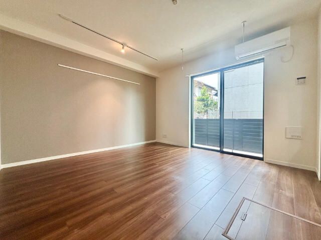 神奈川県横浜市港北区新吉田東５丁目54-2 玄関
