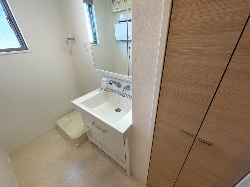 ディアレンス妙蓮寺 洗面所