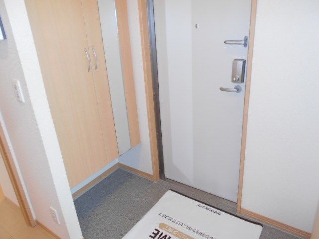 サザンハイムA 玄関