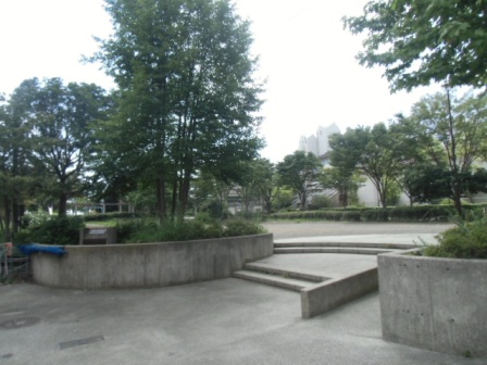 サザンハイムA 公園