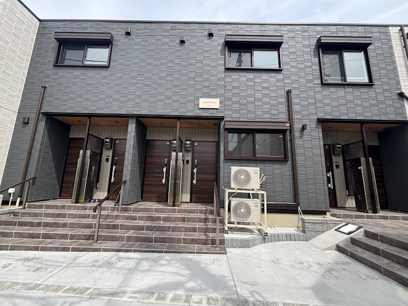 KOMFORTA 玄関
