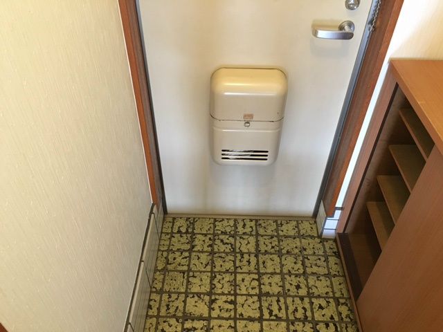 サンシティ師岡 玄関