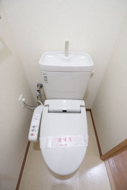 アルカサル日吉 トイレ