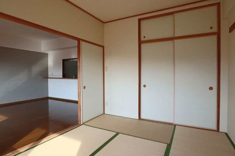 ラポール菅田 収納