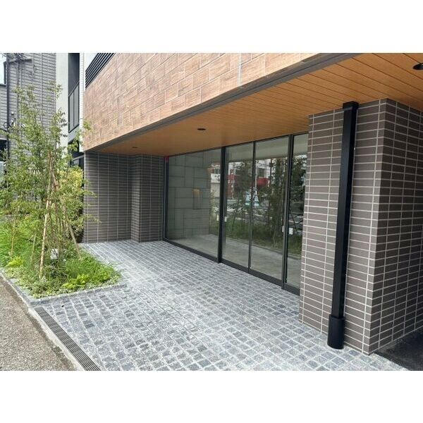 クレヴィスタ武蔵中原Ⅱ エントランス