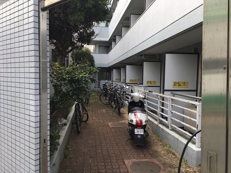 メゾン・ド・アンビアンス エントランス