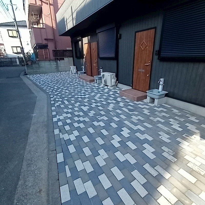 ハイツファイン 駐車場