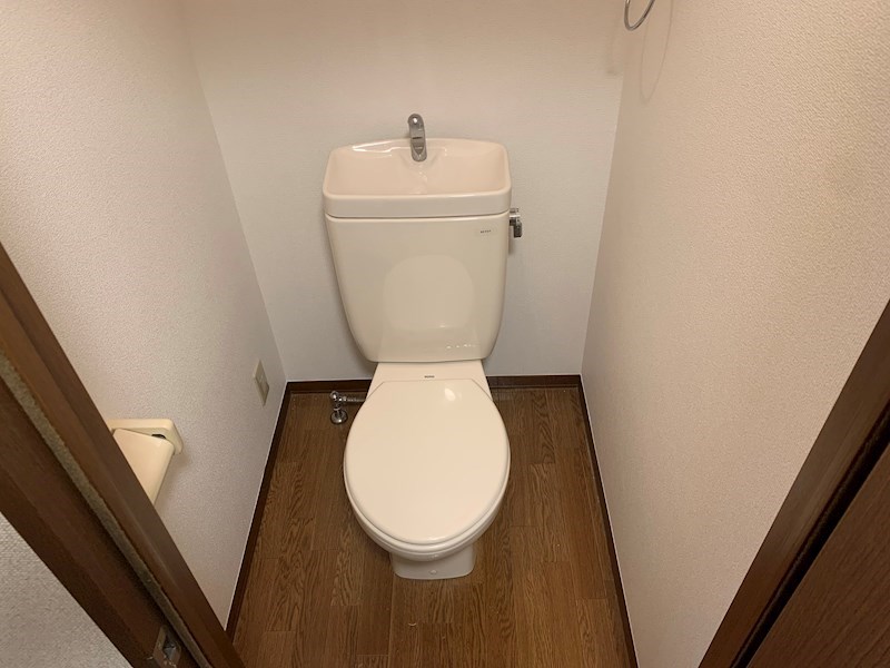 コンフォール日吉 トイレ