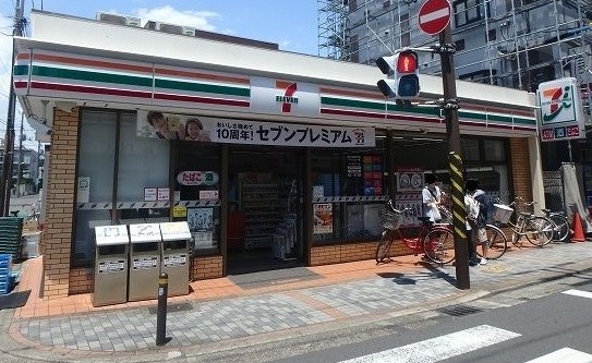 レジディア武蔵小杉  コンビニ