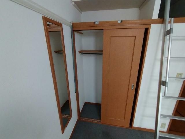 レオパレスグッド　フォーチュン 収納