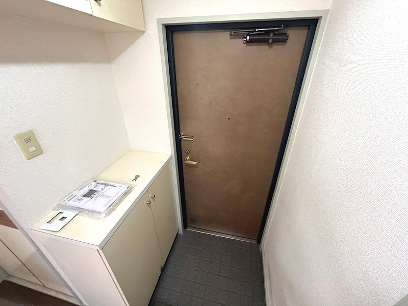 コラール大倉山 玄関