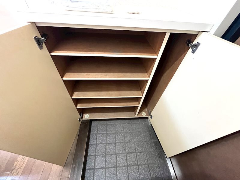 コラール大倉山 玄関