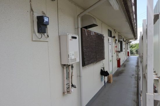 ファミーユエミナンス エントランス