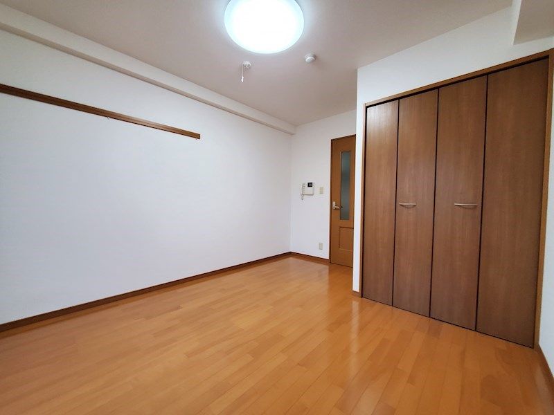 シャルム住吉 ベッドルーム