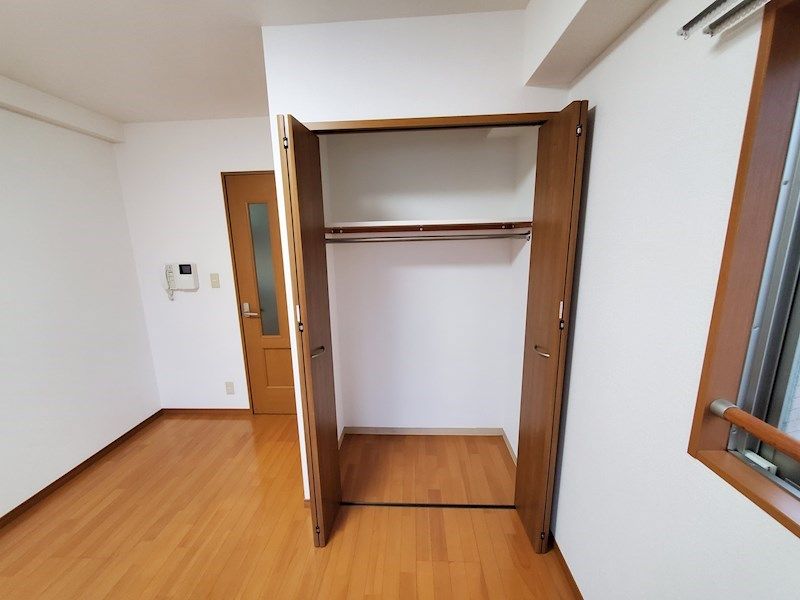 シャルム住吉 収納