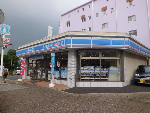 サンステージ北村 コンビニ