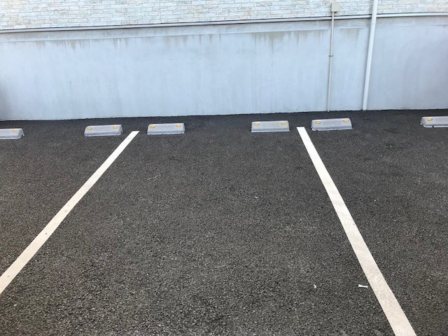 リブリカーロポンテ 駐車場