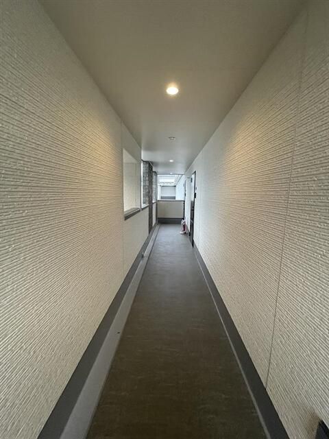 大倉山参番館 ロビー