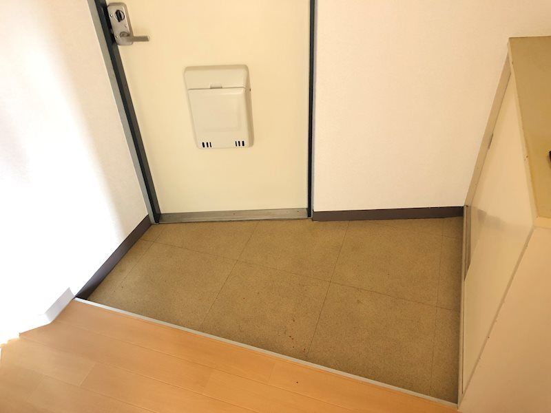 日吉ハイツ 玄関
