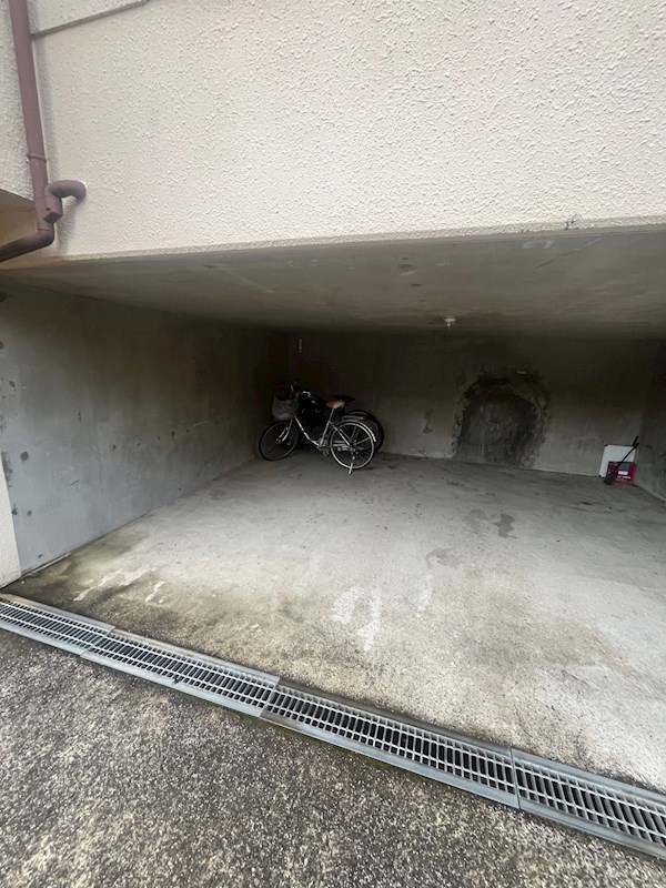 Hｘ日吉 駐車場