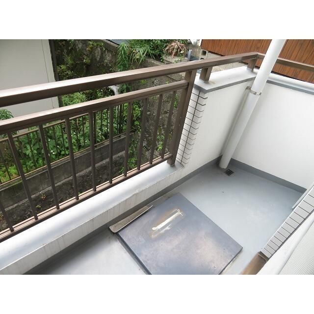 パーソネージュ横浜 ベランダ