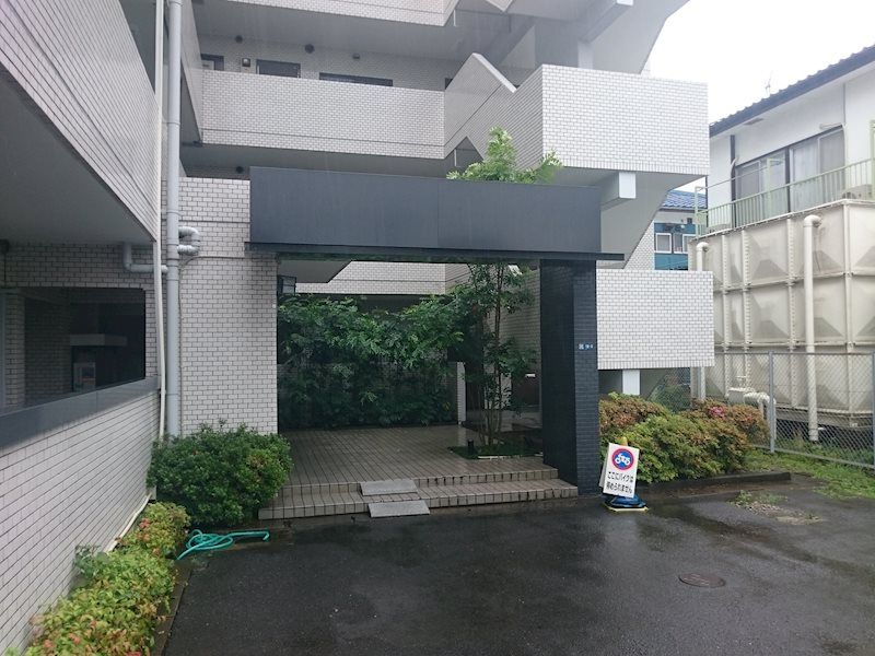 コスモリード武蔵中原 エントランス