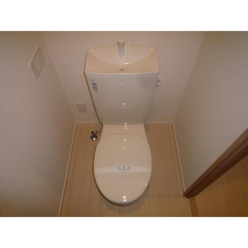 フェリーチェD棟 トイレ