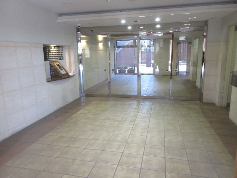 クリオ多摩川緑地壱番館 ロビー