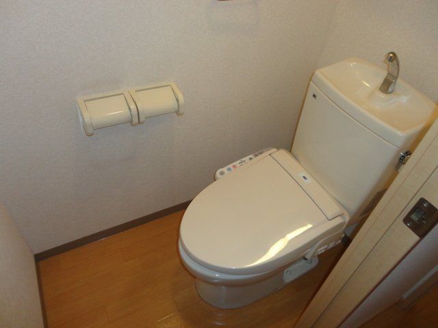 サクラスクエア トイレ