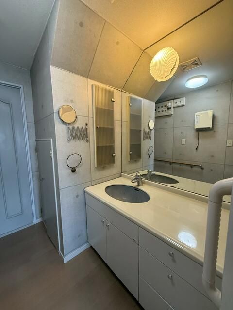 SRコート 洗面所