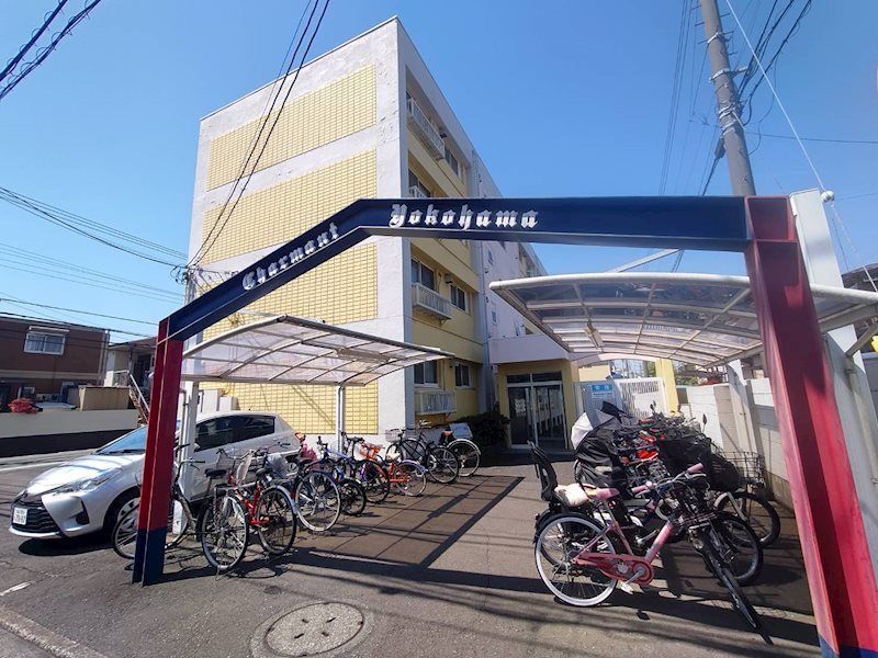 シャルマン横浜 エントランス
