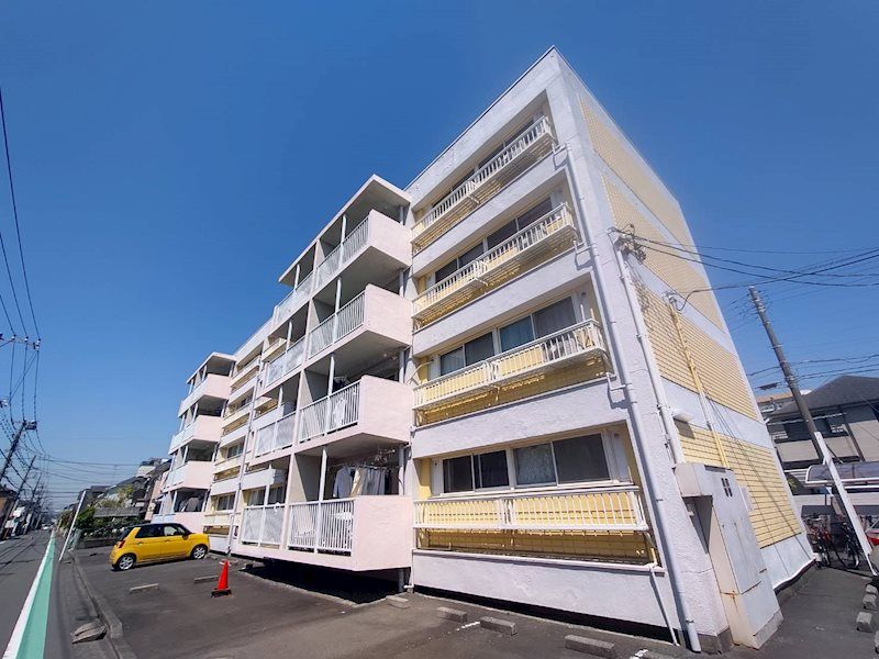 シャルマン横浜 外観