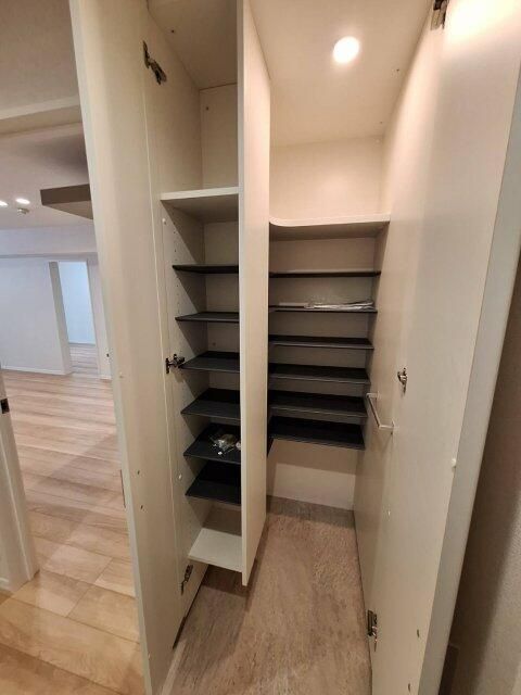 プレシデンスガーデン日吉 玄関